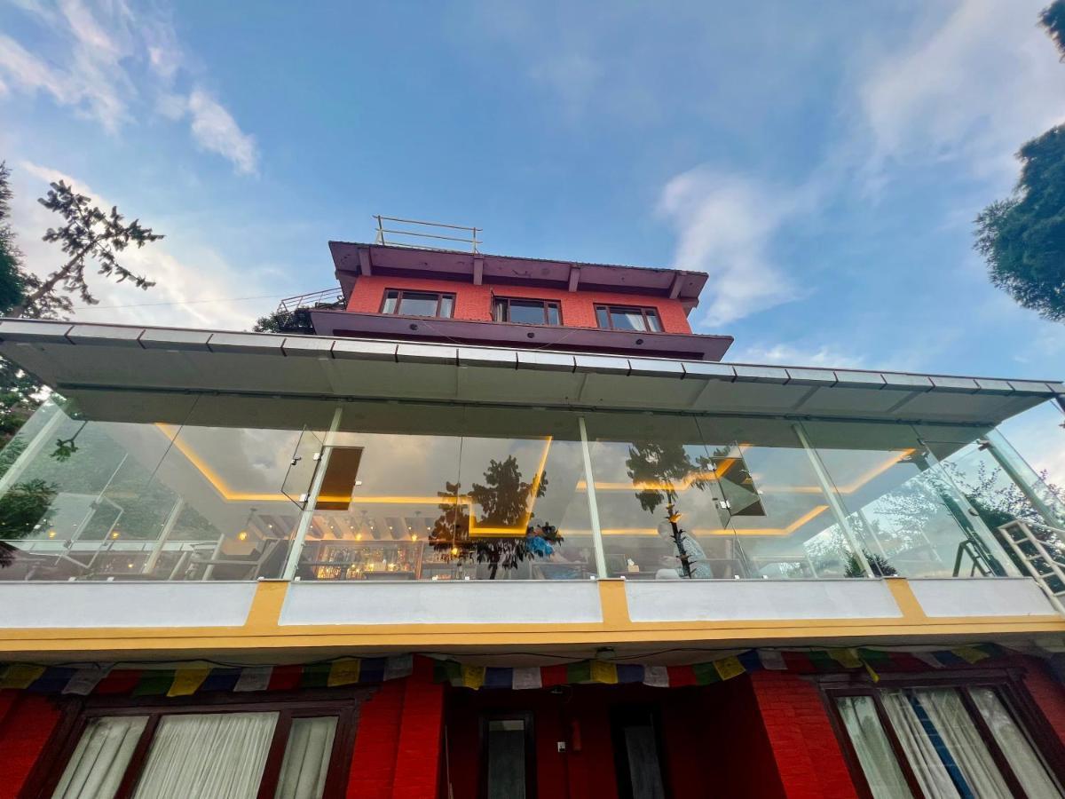 Mount Everest Hotel & Resort 나가르코트 외부 사진