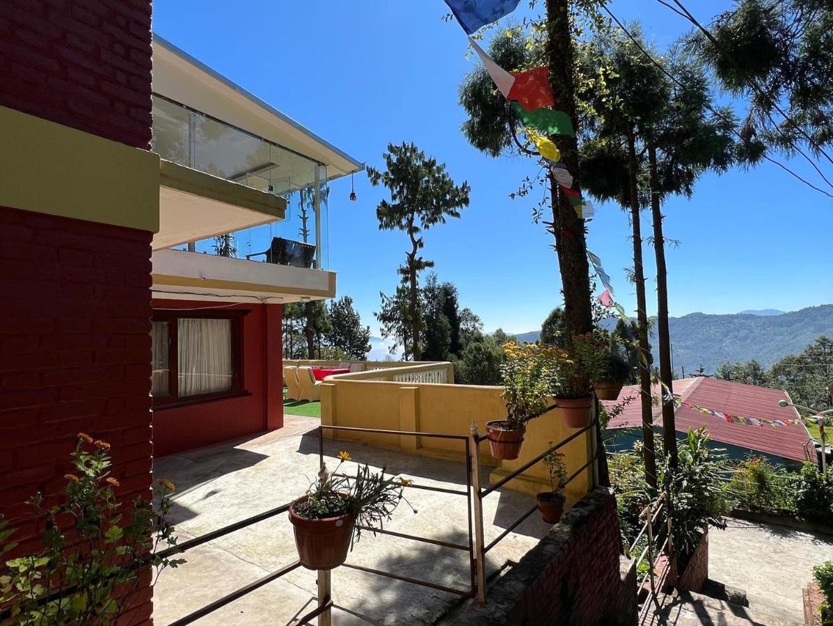 Mount Everest Hotel & Resort 나가르코트 외부 사진