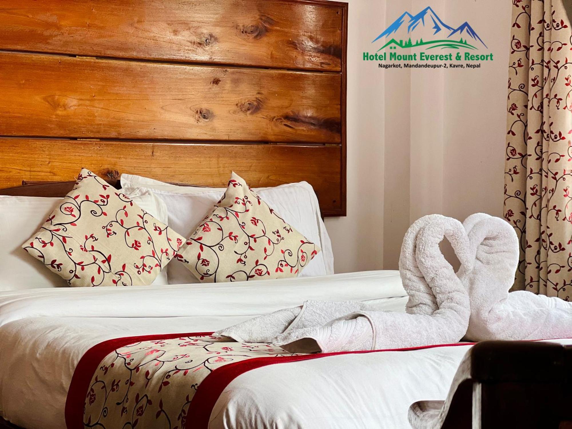 Mount Everest Hotel & Resort 나가르코트 외부 사진